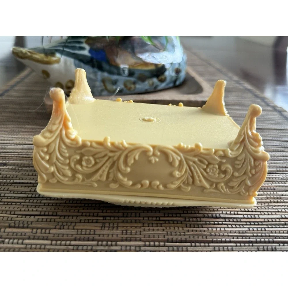 Vintage Celluloid Plastic Jewelry Trinket Box Beige Victorian Style MCM 4.5